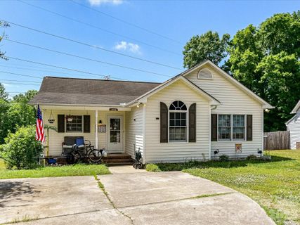 1472 Ridgewood Drive