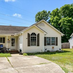 1472 Ridgewood Drive
