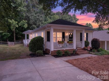 235 6th Street sold home in Adams Bluff, Belmont, NC