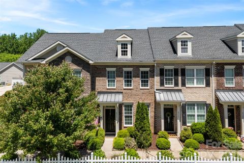 4317 Courtly Lane sold home in Eagle Park, Belmont, NC