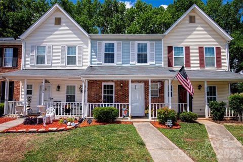 Homes in Windsor Grove, Charlotte