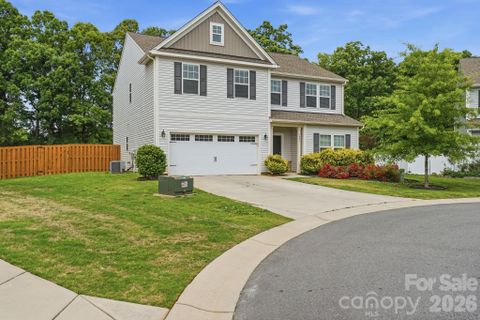 1006 Brooksland Place active home in Greenbrier, Waxhaw, NC