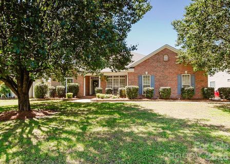 574 Surry Trace Circle sold home in Gable Oaks, Concord, NC