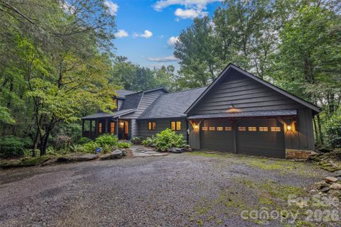 Homes in Found Forest, Cashiers