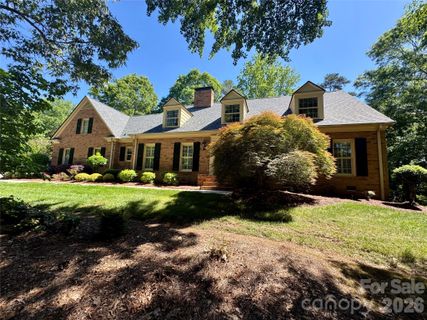 500 Woodend Drive sold home in Mountain Brook, Concord, NC