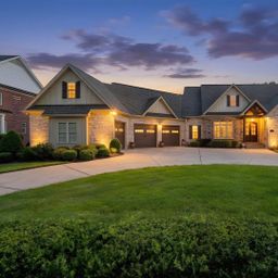 808 Brookberry Farm Circle