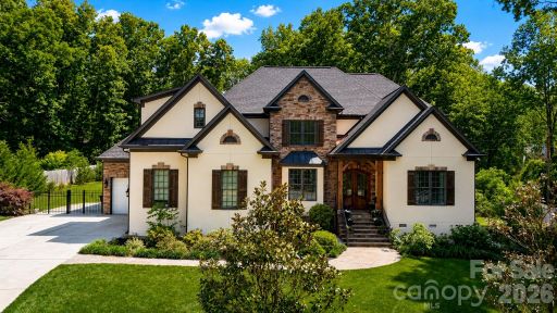 7304 River Valley Court active home in Red Oak Estates, Mint Hill, NC