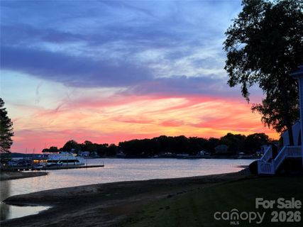 Commodores Landing, Cornelius