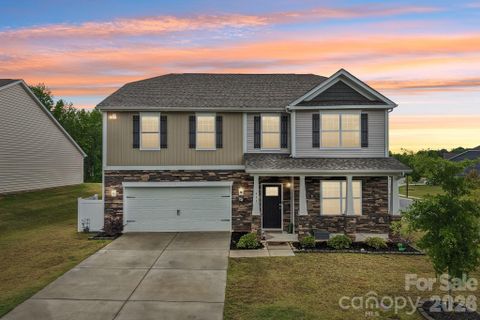 A home in Crossroads, Locust