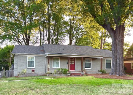 1140 Bevis Drive active home in Ashbrook, Charlotte, NC