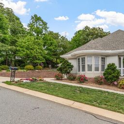 6 Creekside Way