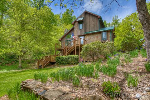 262 Azalea Hills Lane