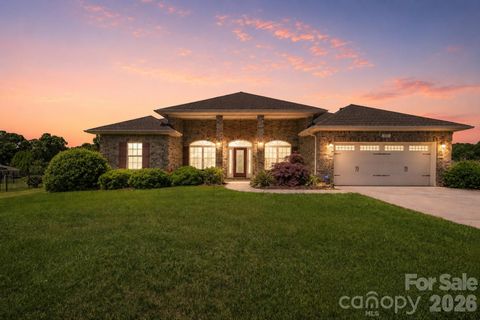 126 Tall Fern Loop sold home in Highland Ridge, Mooresville, NC