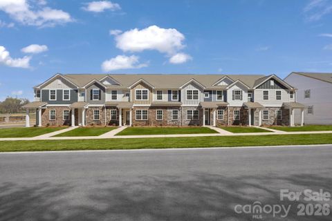 241 Fourth Street pending home in Cannon Village, York, SC