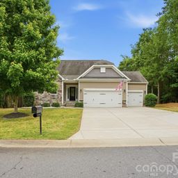 616 Winter Walk Lane