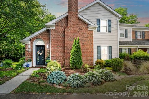 9486 Kings Falls Drive sold home in Park Walk, Charlotte, NC