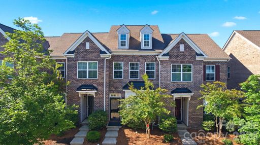 6913 Walnut Branch Lane sold home in Rea Farms, Charlotte, NC