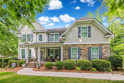 3030 Foggy Hollow Lane pending home in The Bluffs, Clover, SC
