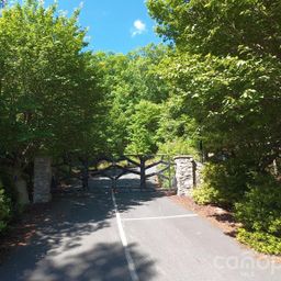 85 Adirondack Lane