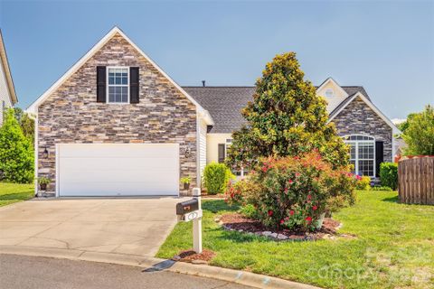 7 Breyerton Court sold home in River Walk, Asheville, NC