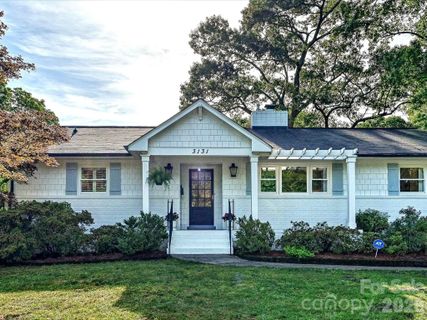 3131 Pinehurst Place
