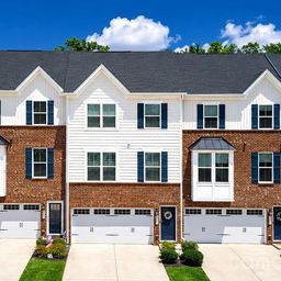 2607 Grantham Place Drive
