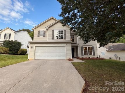 2779 Island Point Drive pending home in Riverwalk, Concord, NC