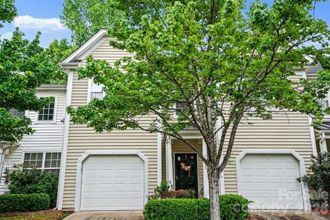 14735 Lions Paw Street sold home in Lions Gate, Charlotte, NC