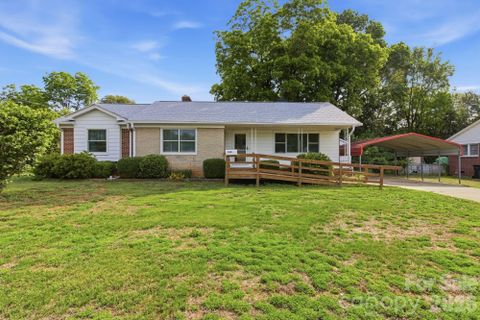 748 Emorywood Avenue sold home in Sedgefield, Rock Hill, SC