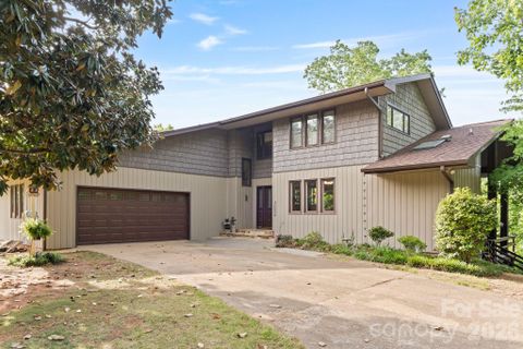 415 Reel Hollow Road