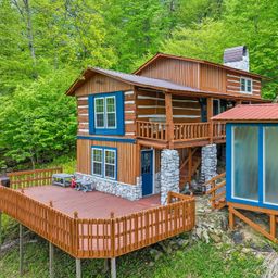 285 Glenaire Drive