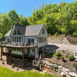 114 Nesting Ridge