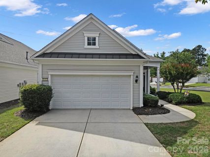 16353 Raven Crest Drive active home in Sun City Carolina Lakes, Fort Mill, SC
