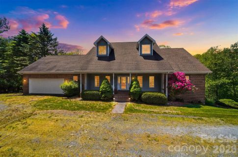 277 Rembrandt Drive