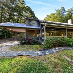 584 Clear Spring Trail