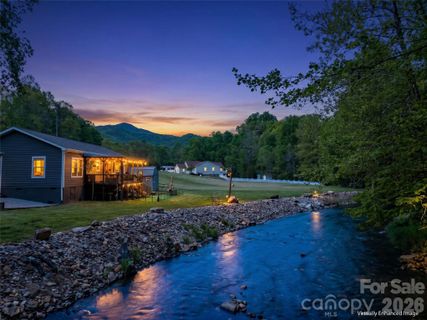 21 Swift Stream Lane active home in Waters Edge, Waynesville, NC