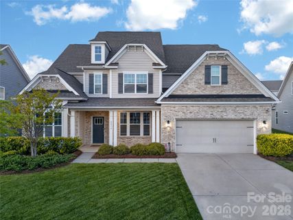 6216 Artigas Drive pending home in Avondale, Fort Mill, SC