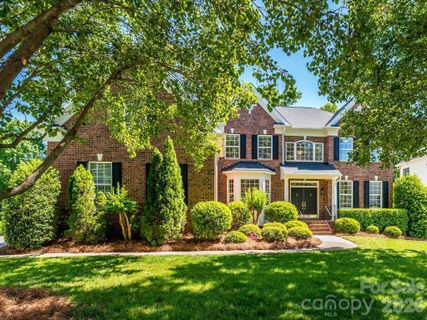 2172 Woodstream Road pending home in Heatherstone, Harrisburg, NC
