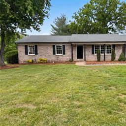 814 Charles Road