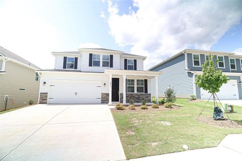 5011 Twin River Drive active home in Rivercross, Denver, NC