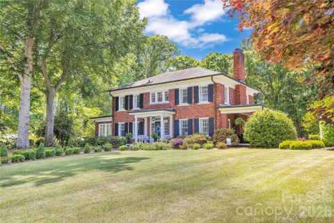 Homes in Milford Hills, Salisbury