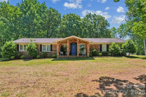 5374 N Nc 150 Highway