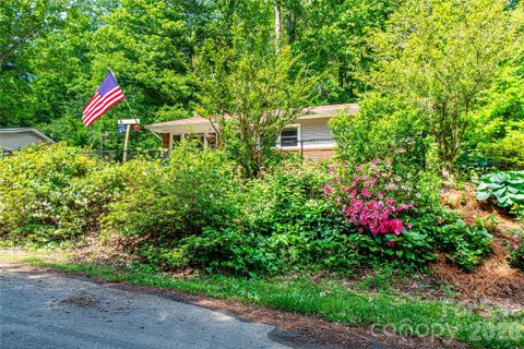 203 Kennedy Drive active home in Grovemont, Swannanoa, NC