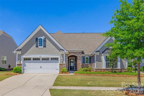 6058 Kings Canyon Way pending home in Tree Tops, Lancaster, SC
