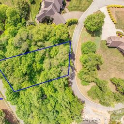 61 Bradford Vistas Drive