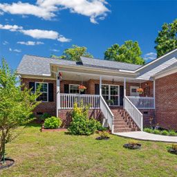 208 Victoria Circle