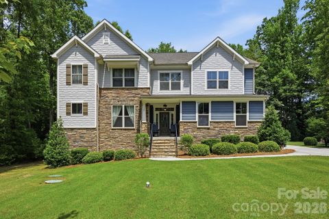 Homes in Hollybrook, Mooresville