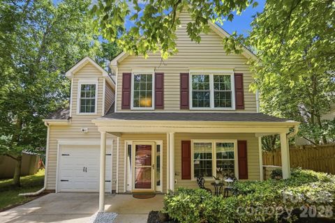 1264 Winding Path Road sold home in Forest Oaks, Clover, SC