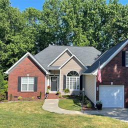 829 Savannah Place Drive