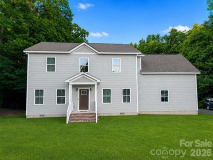 7205 Sagebrush Circle